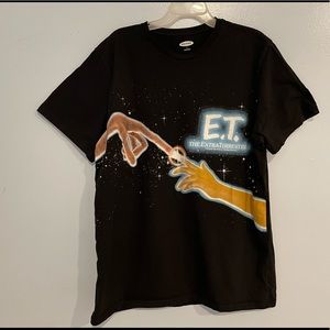 OLD NAVY BLACK GRAPHIC TEE BOY’S